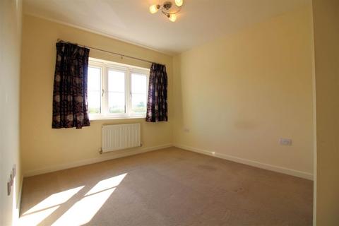 3 bedroom detached house to rent, Pershore Way, Aylesbury