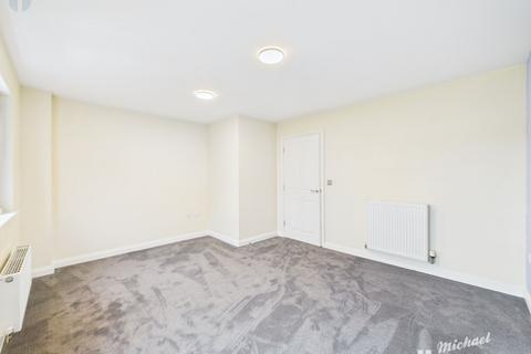 4 bedroom terraced house for sale, Loosley Green, Aylesbury, Buckinghamshire