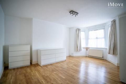 undefined, Malcolm Close, London SE20
