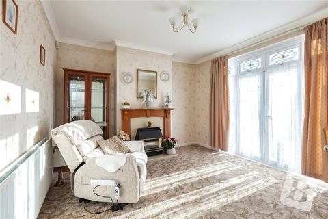 2 bedroom bungalow for sale, Portland Gardens, Chadwell Heath, RM6