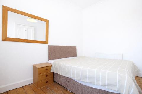 undefined, Waverley Park, Abbeyhill, Edinburgh, EH8