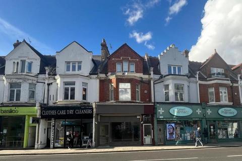 Retail property (high street) to rent, 686-686A Fulham Rd London SW6 5SA