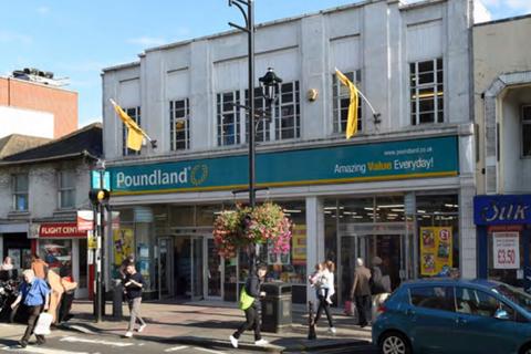 Convenience store to rent, 73 Victoria Rd Surbiton KT6 4NY