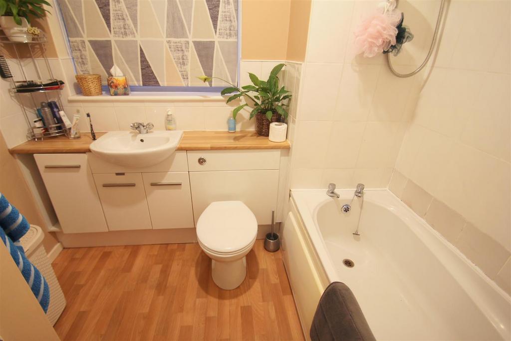 Bathroom (31).JPG
