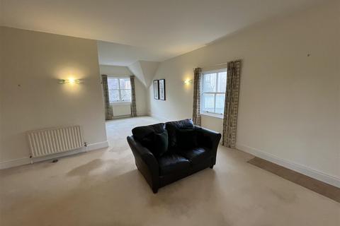 3 bedroom penthouse to rent, Southbourne Road, Sheffield