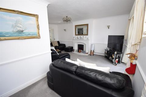 4 bedroom townhouse for sale, Harbour View, South Shields