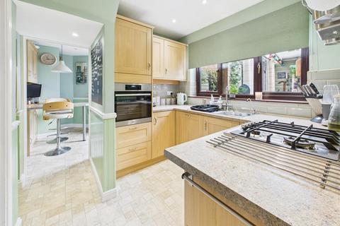 undefined, Park Avenue, Longlevens, Gloucester