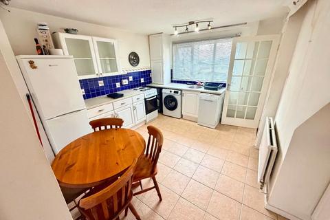 3 bedroom terraced house for sale, Ledbrooke Close, Salford, Greater Manchester, M5 3LD