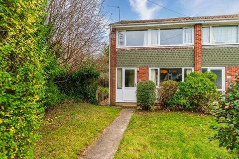 Three bedroom family home, situated in a quiet cul-de-sac in the village of Yatton
