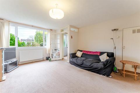 3 bedroom end of terrace house for sale, Three bedroom family home, situated in a quiet cul-de-sac in the village of Yatton