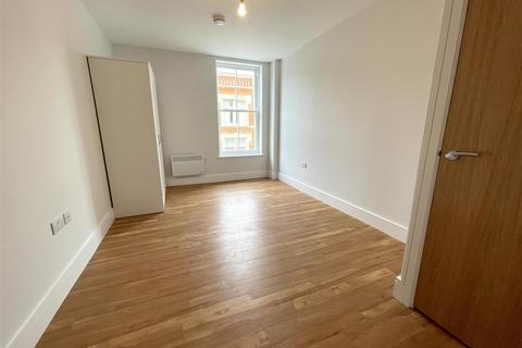 1 bedroom apartment to rent, Weston Road, Southend-On-Sea