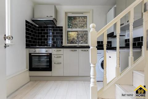 1 bedroom flat to rent, St. Julians Farm Road, London, United Kingdom, SE27