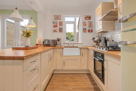2 bedroom terraced house for sale, Bynes Road, South Croydon CR2