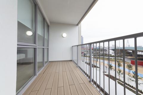 1 bedroom apartment to rent, Terry Spinks Place, London E16