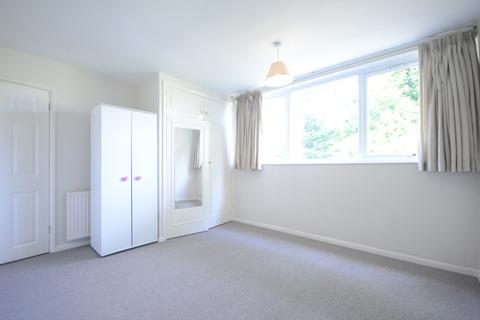 undefined, Petworth Court, Bath Road, Reading, RG1