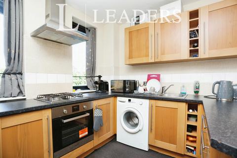 1 bedroom flat to rent, Bird in Hand Mews, London, SE23