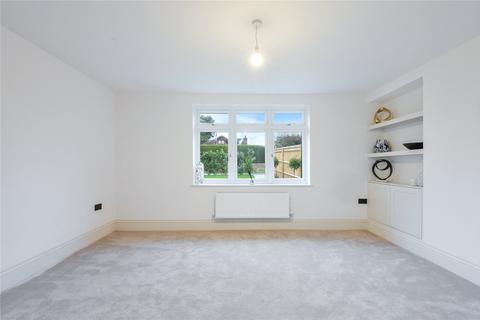 3 bedroom semi-detached house to rent, Rowplatt Lane, Felbridge, East Grinstead, RH19