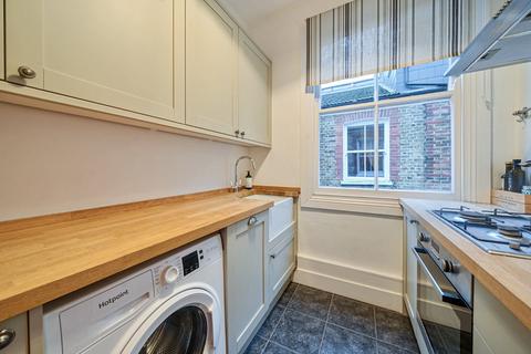 2 bedroom flat for sale, Moring Road, Tooting, London, SW17