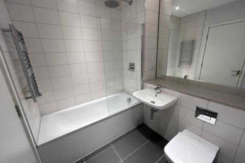 2 bedroom apartment to rent, Cecil Rd, Enfield, London, EN2