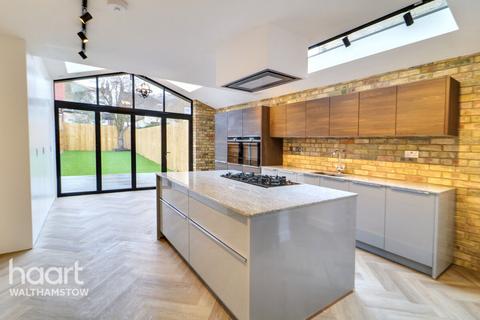 4 bedroom terraced house for sale, Hillcrest Road, Walthamstow