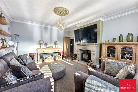 undefined, Light Oaks Road, Salford, M6
