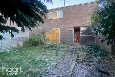 3 bedroom terraced house for sale, Bracklesham Close, Farnborough
