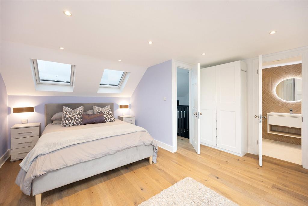 En Suite Bedroom