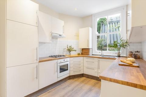 2 bedroom flat to rent, Warwick Gardens, London, W14