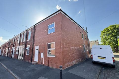 undefined, Flat 3, Preston PR1