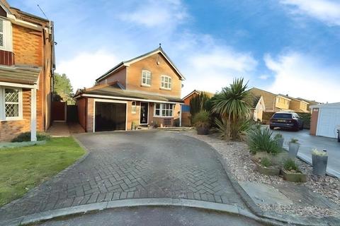 4 bedroom detached house for sale, Greenfield Gardens, Doncaster DN4