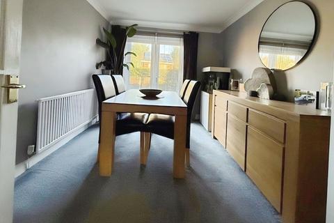 4 bedroom detached house for sale, Greenfield Gardens, Doncaster DN4