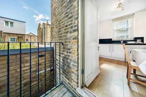 3 bedroom flat to rent, Coldharbour Lane, SW9