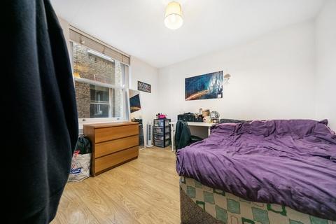 3 bedroom flat to rent, Coldharbour Lane, SW9