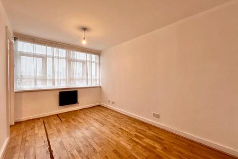 1 bedroom flat to rent, Whitchurch Lane, Edgware, HA8