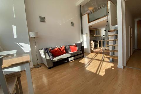 1 bedroom apartment to rent, Lancaster 80, 80 Princess Street