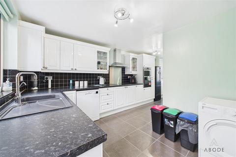 3 bedroom terraced house for sale, Dunedin Crescent, Burton-On-Trent DE15
