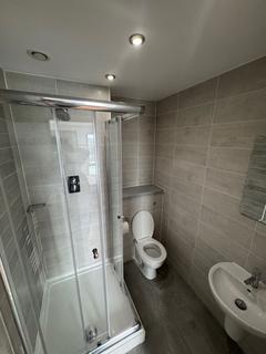 2 bedroom apartment for sale, Plaza Boulevard & Parking Space 146, Liverpool, Merseyside, L8 5RB