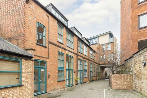 Laycock Street, London N1