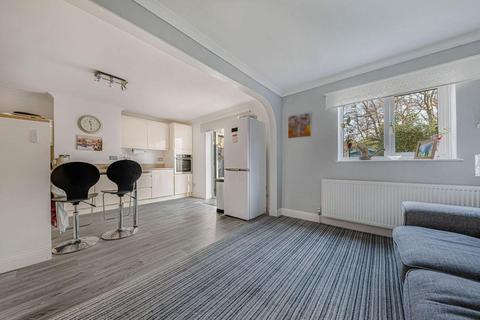 4 bedroom detached house for sale, Woodview Close, Orpington