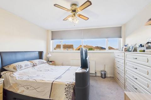2 bedroom terraced house for sale, School Road, Ashford, Surrey, TW15