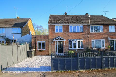 undefined, Waterloo Crescent, Wokingham, RG40