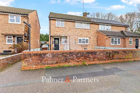 Monkwick Avenue, Monkwick, Colchester, Essex, CO2