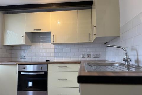 undefined, Humber Road, North Ferriby