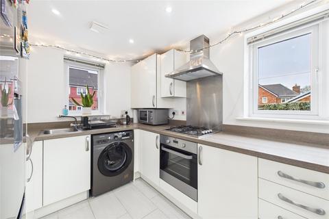 1 bedroom maisonette to rent, Nightjar Close, Farnborough, Hampshire, GU14