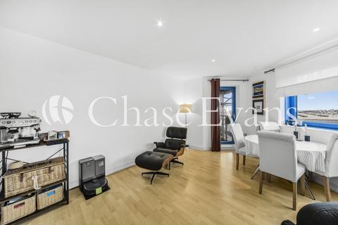 2 bedroom flat for sale, Westgate Apartments, 14 Western Gateway, Royal Docks, London, E16