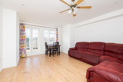 undefined, St. James Road, Sutton SM1