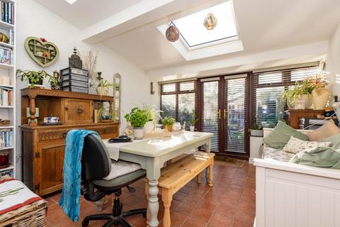 2 bedroom end of terrace house for sale, Spring Lane, Warwickshire CV8