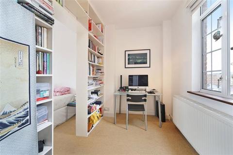 1 bedroom flat to rent, Charleville Road, London W14