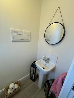 3 bedroom semi-detached house to rent, Ennerdale, Warton, PR4