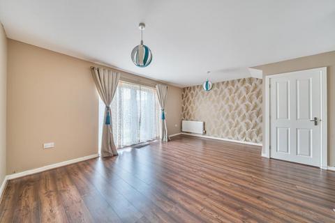 undefined, Cardinal Drive,  Aylesbury,  HP18